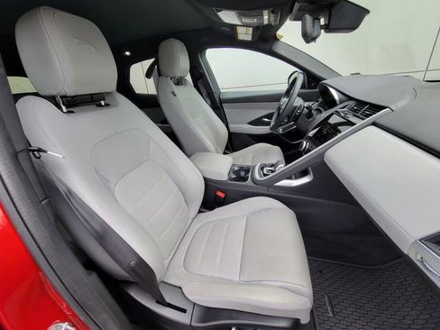 Used 2024 Jaguar E-PACE R-Dynamic SE AWD/4WD image 17