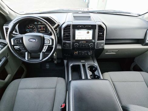 Used 2017 Ford F150 XLT w/ Equipment Group 302A Luxury image 6