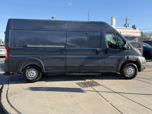 Used 2018 RAM ProMaster 2500 image 4