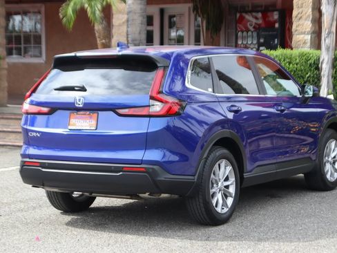 Used 2024 Honda CR-V EX-L image 10