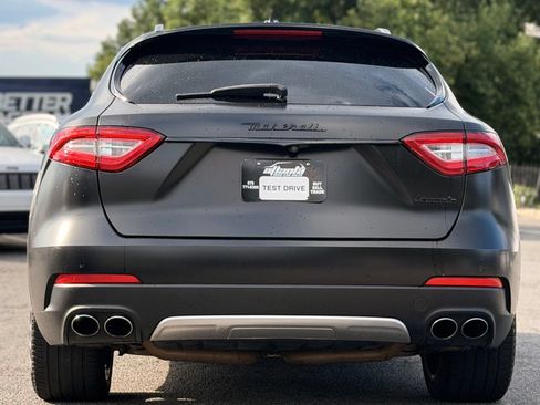Used 2017 Maserati Levante S AWD/4WD image 4
