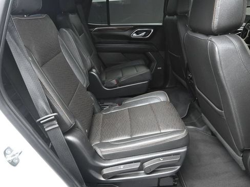 Used 2022 Chevrolet Tahoe High Country AWD/4WD image 38