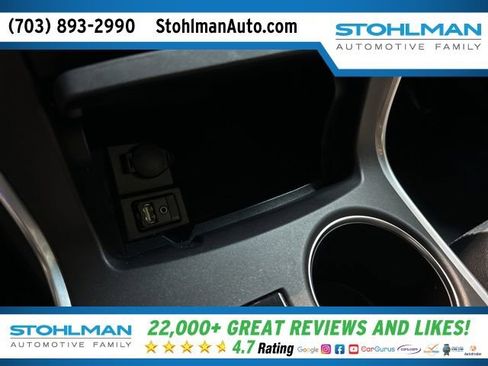 Used 2016 Toyota Camry SE image 23