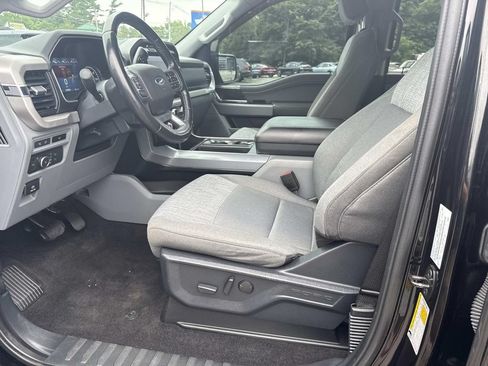 Used 2022 Ford F150 XLT w/ Equipment Group 302A High AWD/4WD image 17