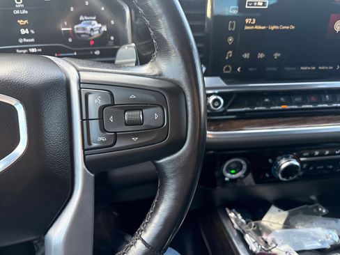 Used 2022 GMC Sierra 1500 Elevation image 22