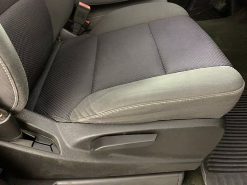 Used 2014 Chevrolet Silverado 1500 LT image 24