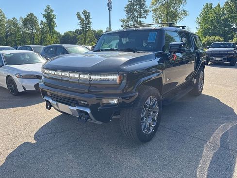 Used 2025 GMC Hummer EV 3X w/ LPO, Roof Cross Rail Package AWD/4WD image 1