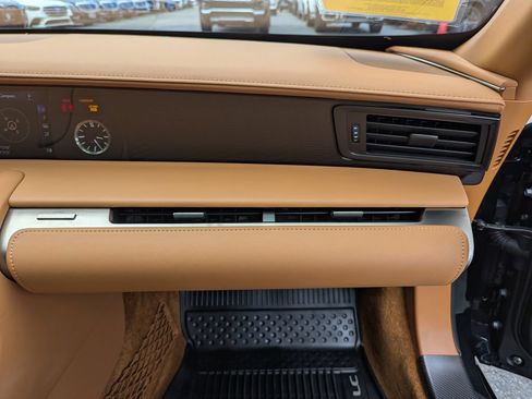 Used 2021 Lexus LC 500 Convertible w/ Touring Package RWD image 39