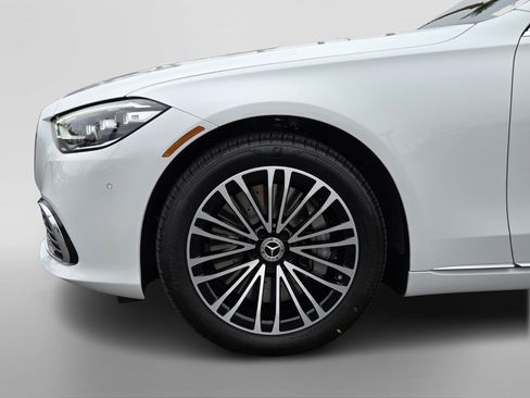New 2026 Mercedes-Benz S 580 4MATIC Sedan image 10