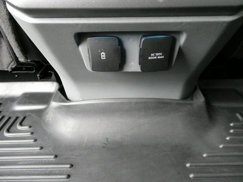 Used 2023 Ford F150 XLT w/ Equipment Group 302A High image 19