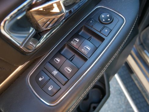 Used 2017 RAM 1500 Limited AWD/4WD image 21