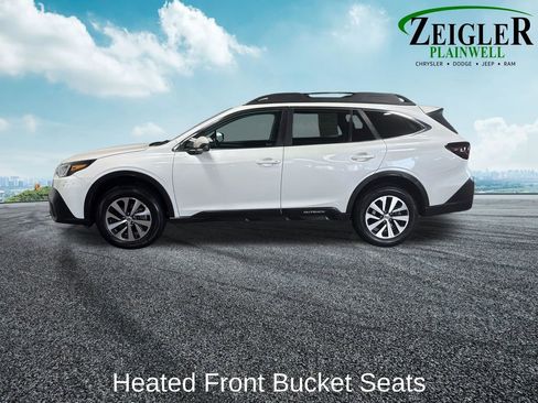 Used 2020 Subaru Outback Premium image 5