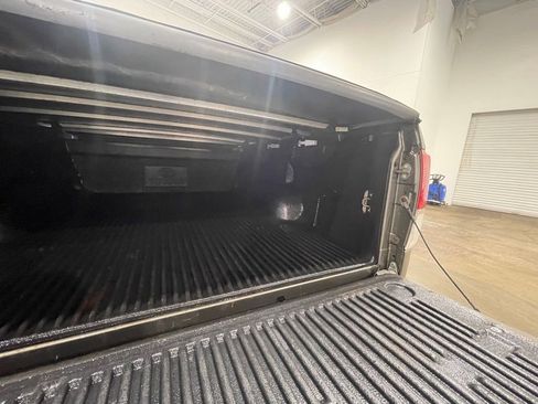 Used 2012 Toyota Tundra 4x4 Double Cab w/ Tow Pkg image 19