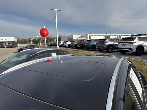 Certified 2025 MAZDA CX-30 AWD 2.5 S w/ Preferred Package image 14