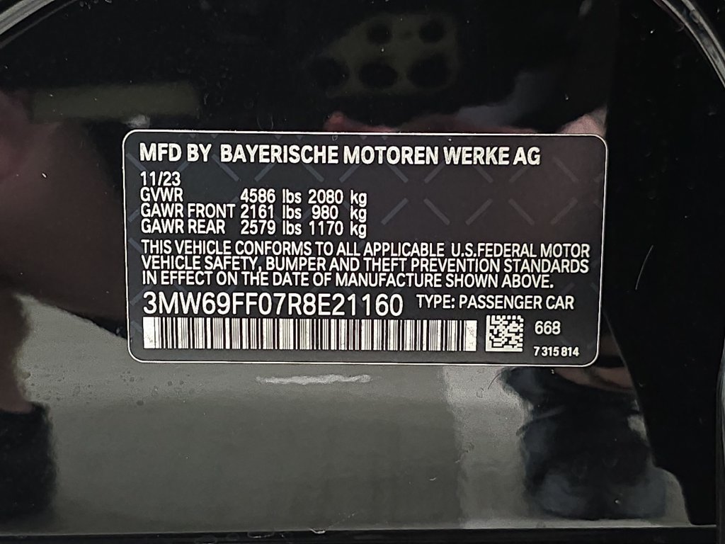 Certified 2024 BMW 330i Sedan w/ Premium Package RWD image 33