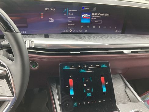 Used 2025 Cadillac Escalade Premium Luxury w/ Touring Package AWD/4WD image 13