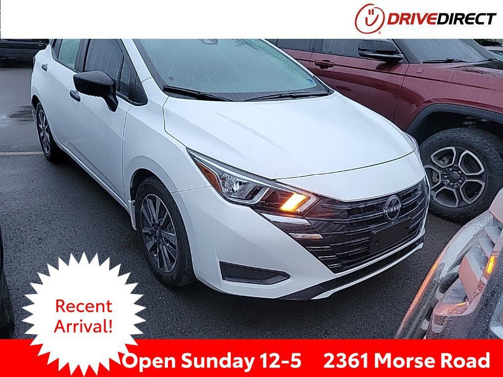 Used 2024 Nissan Versa S w/ S Plus Package FWD image 1