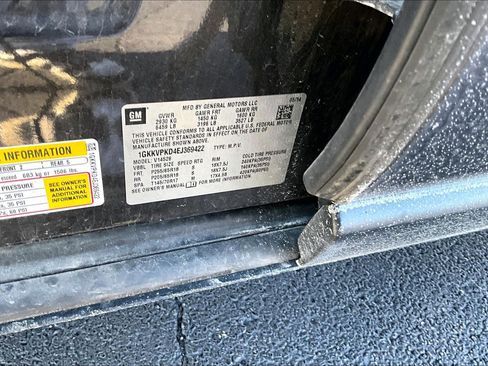 Used 2014 GMC Acadia SLE image 4