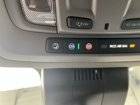 Certified 2022 Chevrolet Silverado 1500 RST w/ Z71 Off-Road Package image 27