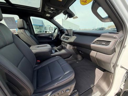 Used 2024 Chevrolet Tahoe RST w/ Luxury Package image 23