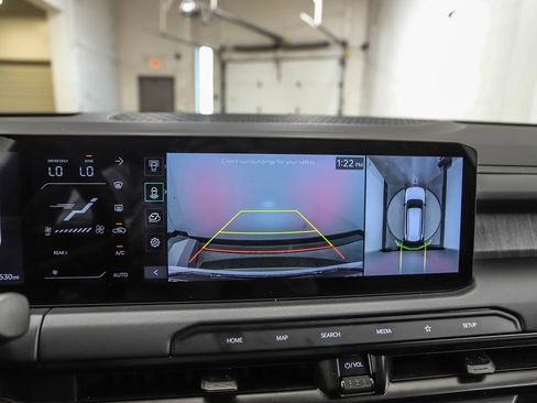Used 2027 Kia Telluride X-Line SX Prestige w/ Towing Package AWD/4WD image 17