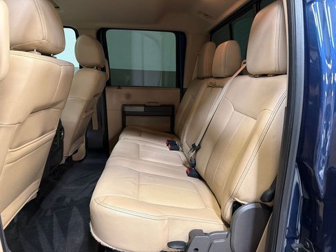 Used 2014 Ford F250 Lariat w/ Lariat Ultimate Package AWD/4WD image 25