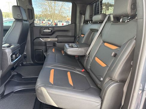 Used 2021 GMC Sierra 1500 AT4 w/ AT4 Value Package image 11