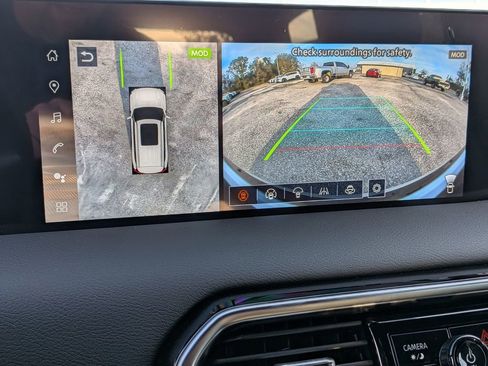 New 2026 Nissan Armada SL w/ Captain's Chari Seat Package image 24