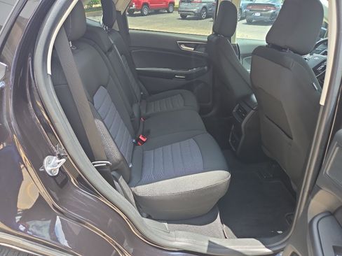 Used 2024 Ford Edge SE w/ Black Appearance Package AWD/4WD image 14