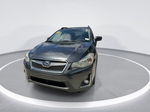 Used 2016 Subaru Crosstrek 2.0i Premium AWD/4WD image 3