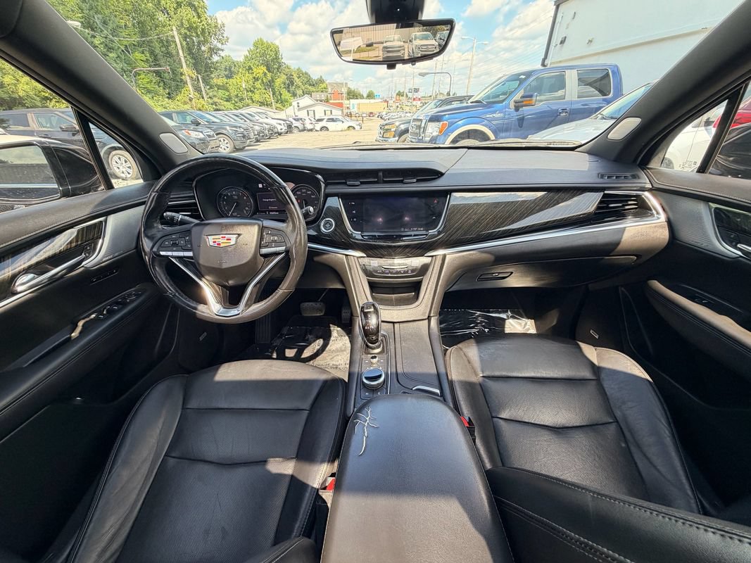 Used 2020 Cadillac XT6 Premium Luxury FWD image 21