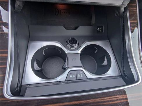 New 2026 BMW X7 M60i image 24