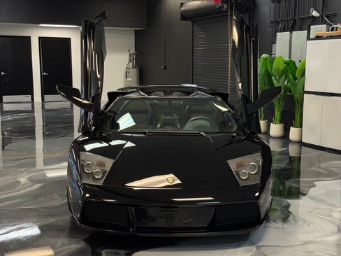 Used 2006 Lamborghini Murcielago Roadster AWD/4WD image 28