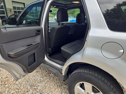 Used 2012 Ford Escape XLT AWD/4WD image 8