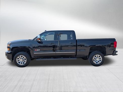 Used 2018 Chevrolet Silverado 3500 LT w/ LT Convenience Package AWD/4WD image 2