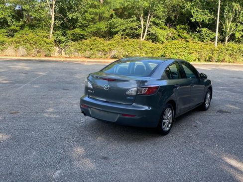 Used 2013 MAZDA MAZDA3 i Touring FWD image 5