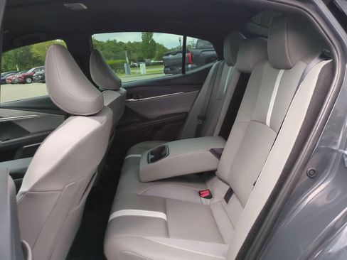 Used 2026 Toyota Camry SE FWD image 13