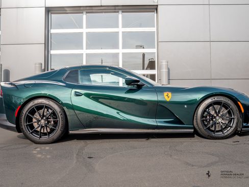 Certified 2022 Ferrari 812 GTS image 13