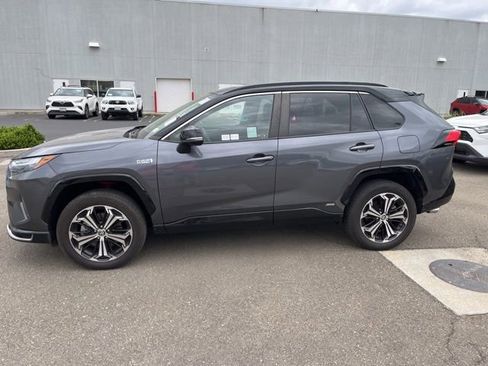 Used 2023 Toyota RAV4 XSE w/ Weather Package AWD/4WD image 5