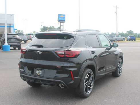 New 2026 Chevrolet TrailBlazer RS w/ Convenience Package FWD image 9