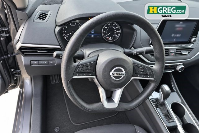 Used 2021 Nissan Altima 2.5 SV FWD image 10