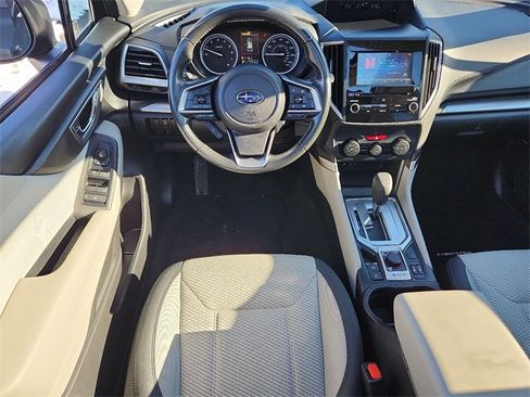 Used 2022 Subaru Forester Premium image 11