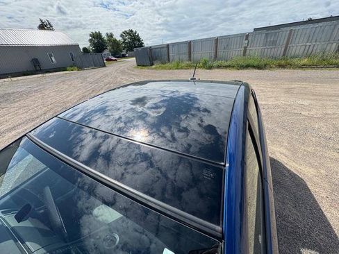 Used 2010 Toyota Prius Three w/ Solar Roof Pkg FWD image 10