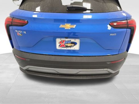 New 2025 Chevrolet Blazer EV LT w/ Super Cruise Package image 34