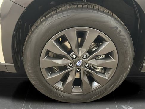 Used 2025 Subaru Outback Onyx Edition image 15