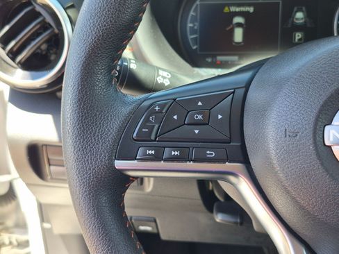 Used 2024 Nissan Kicks SR w/ SR Premium Package FWD image 19