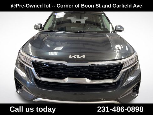 Used 2023 Kia Seltos EX AWD/4WD image 13