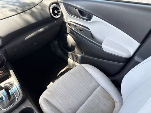 Used 2022 Hyundai Kona SEL w/ Cargo Package FWD image 14