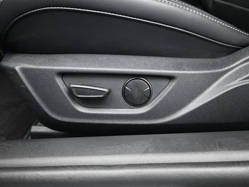 Used 2025 Ford Mustang GT Premium RWD image 8