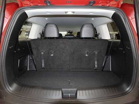 Used 2026 Hyundai Santa Fe SEL FWD image 24